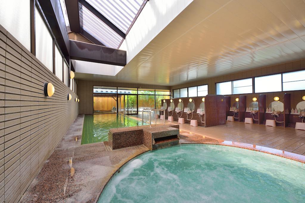 Отель Akita Onsen Plaza Экстерьер фото