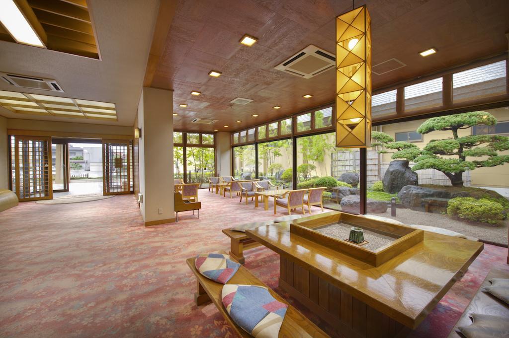 Отель Akita Onsen Plaza Экстерьер фото